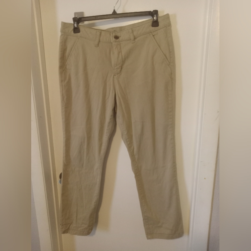 St. John's Bay Girlfriend Chino Size 14